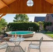 pool house bois