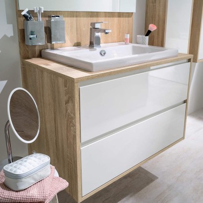 meuble blanc et bois